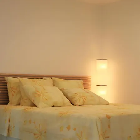 Appartamento Yellow Studio Brand New Limisso